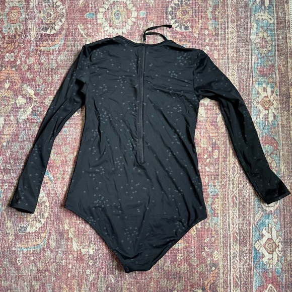 Uniqlo x Tomas Maier Collab Palm Tree Foil Swim Large Rashguard - Picture 8 of 9